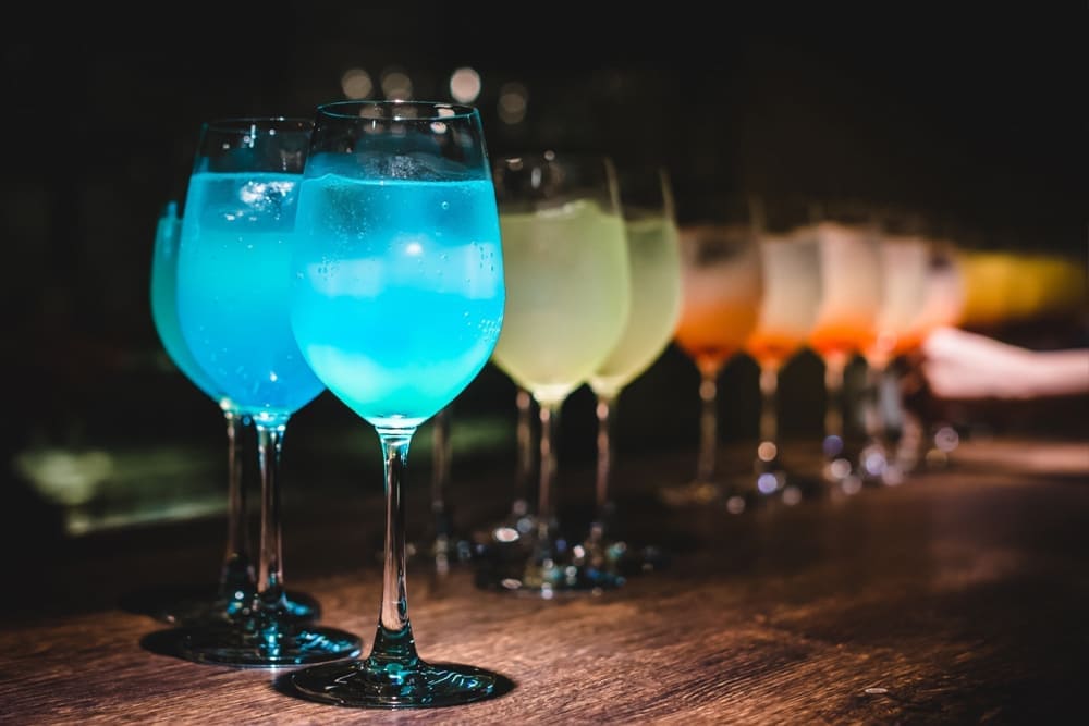 熱海キャバクラ｜クラブメルヘン ザ・ウェイブス｜メニュー上部画像